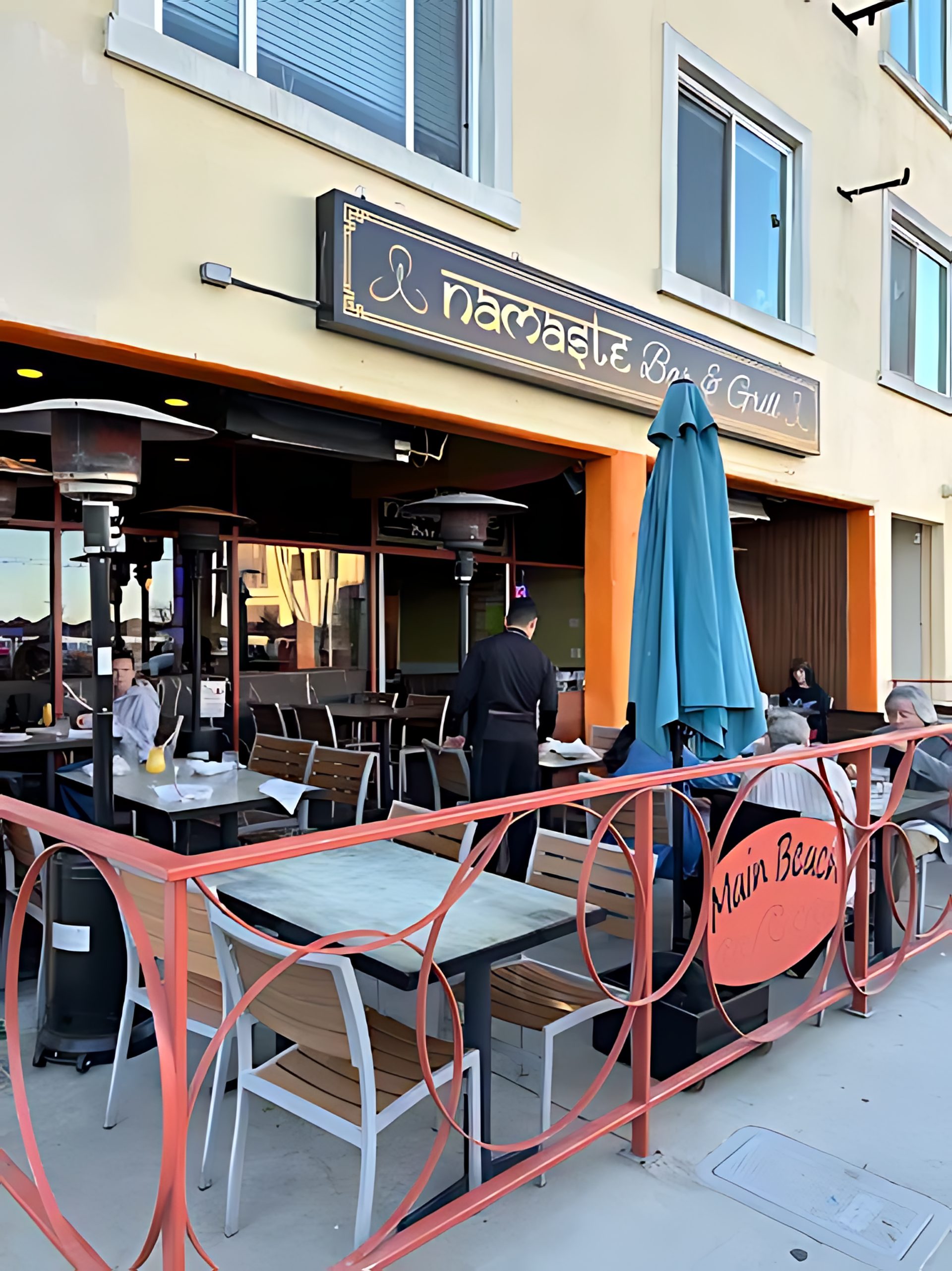 We Are Located in Santa Cruz