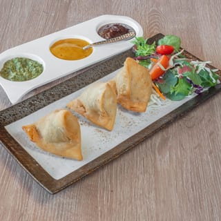 Vegetable Samosa