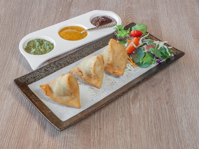 Vegetable Samosa.