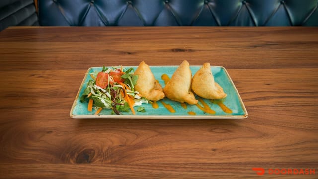 Vegetable Samosa.