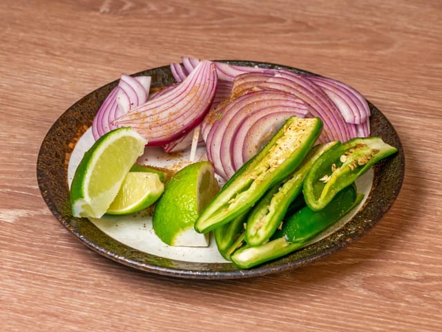 Onion, Chili, Lime.