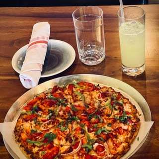 Butter Chicken Pizza