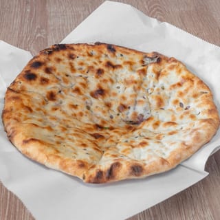 Potato Peas Kulcha